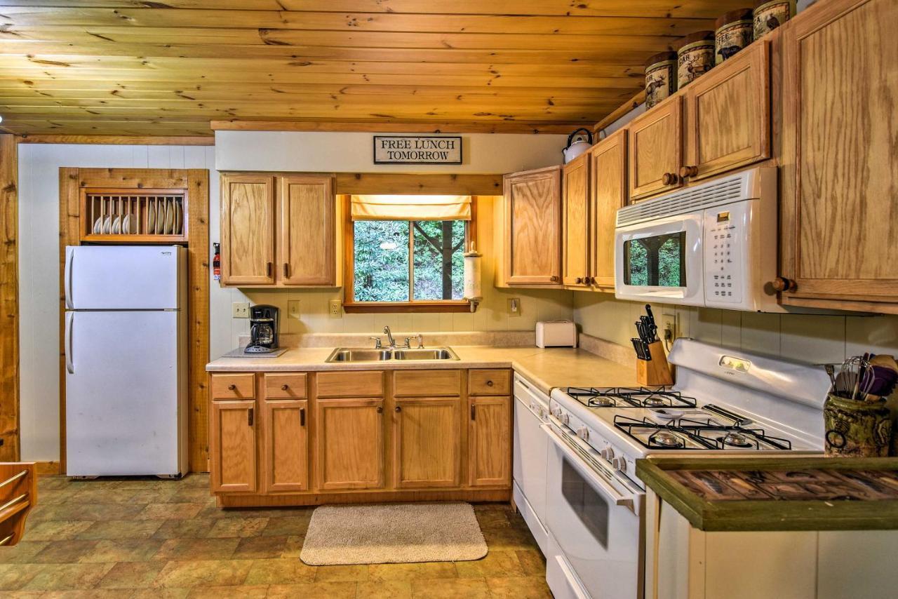 Robbinsville Cabin With Deck 3 Mi To Fontana Lake! Esterno foto